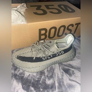 Yeezy 350s BRAND NEW